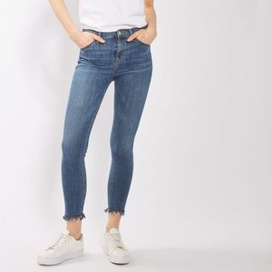 Topshop Jamie frayed jeans